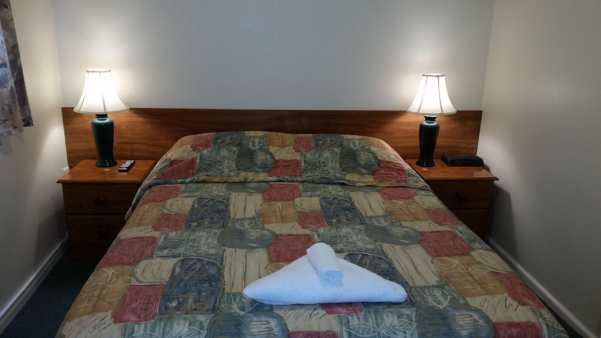 נאפייר Spanish Lady Motel מראה חיצוני תמונה